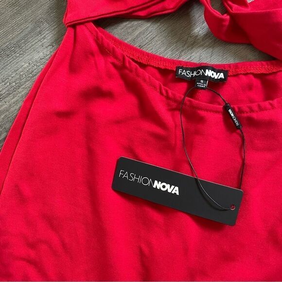 Fashion Nova Dress Only Missing You Cut Out Midi NEW - Picture 4 of 12